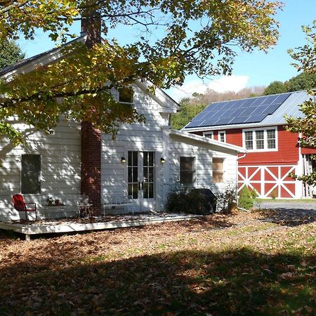 The Farmhouse Suite At Barn & Bike Red Hook Exterior foto